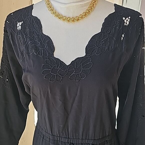 Black soft Surroundings pullover dress with cutouts size TXL - Picture 1 of 11